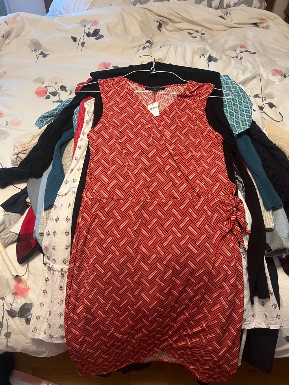 Banana Republic Red Patterned Sleeveless Wrap-Style Midi Dress